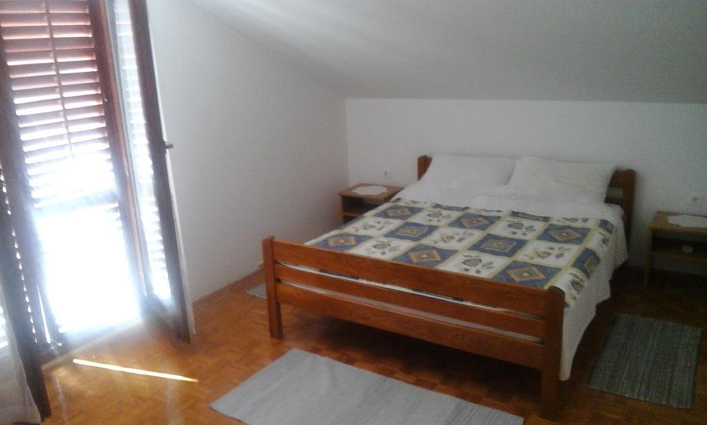 Apartment Rogic Biograd Na Moru Exterior photo
