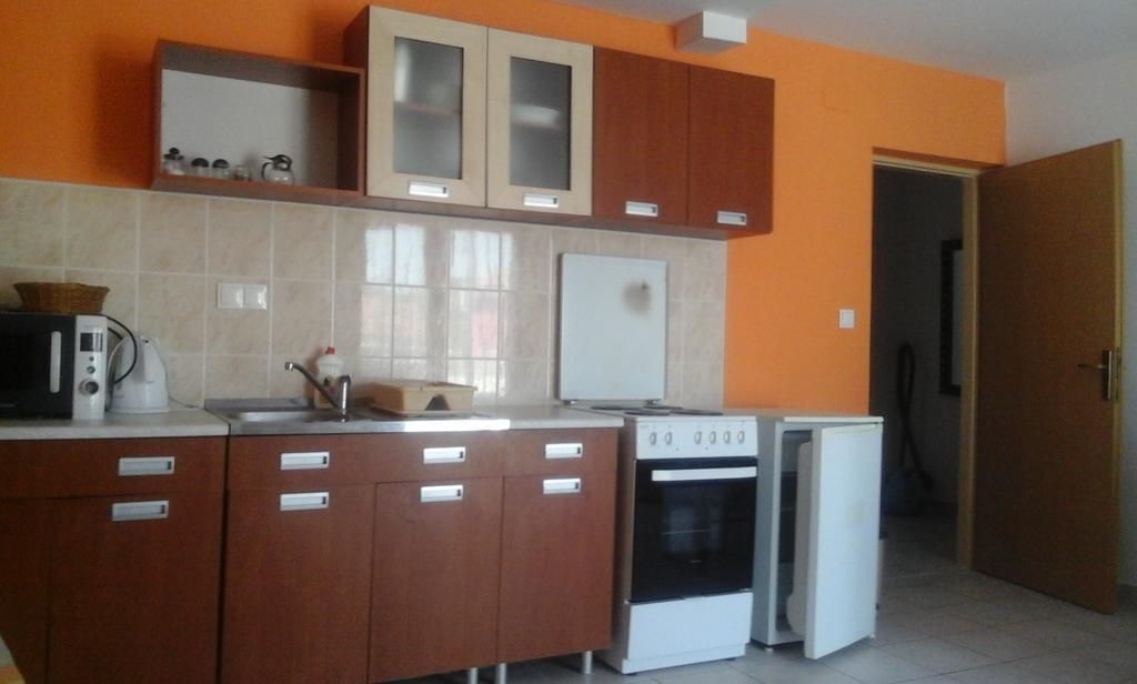 Apartment Rogic Biograd Na Moru Exterior photo